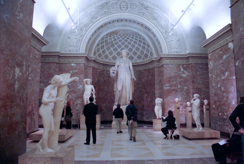    Louvre