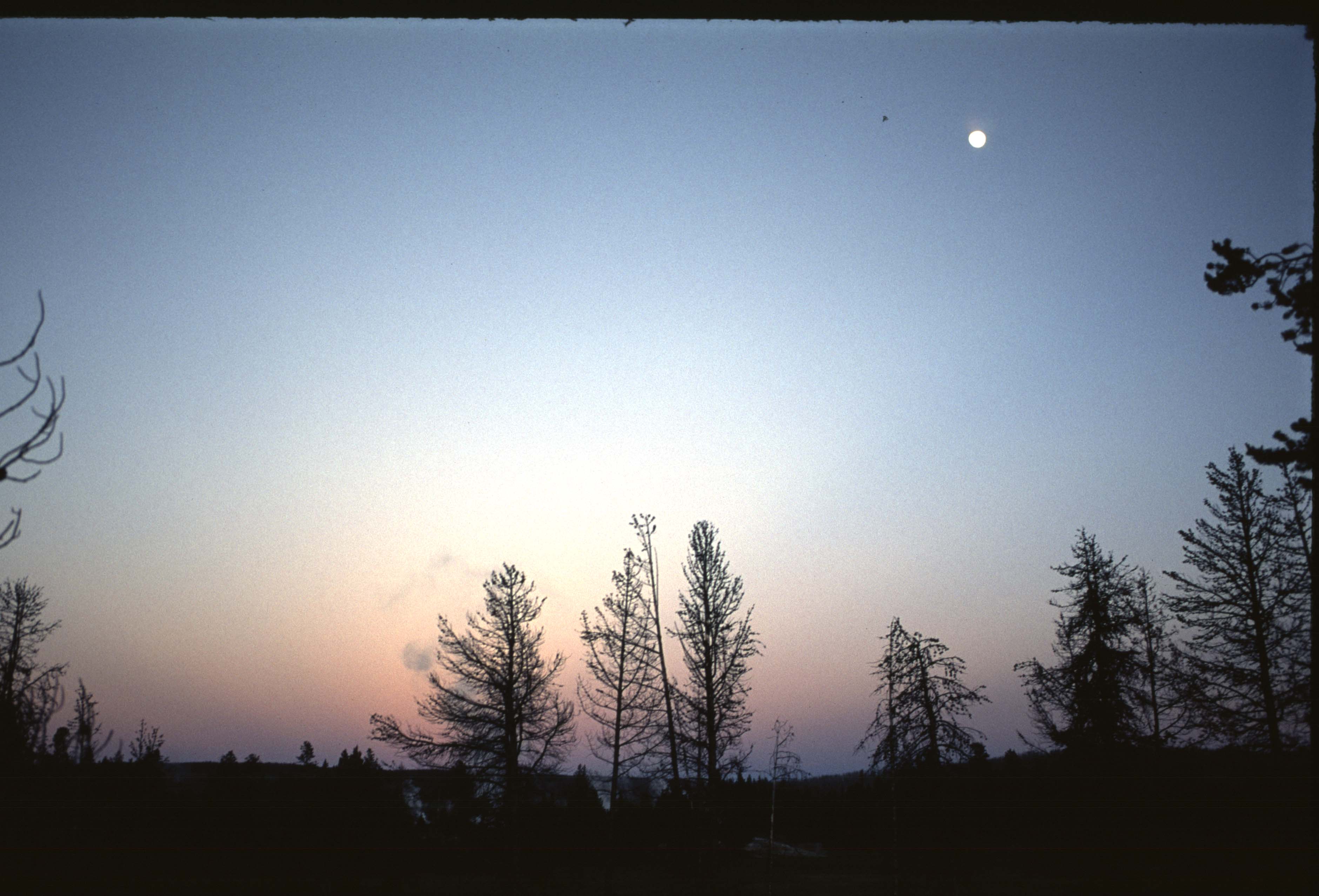 000613 I15 Upper Basin Night Walk