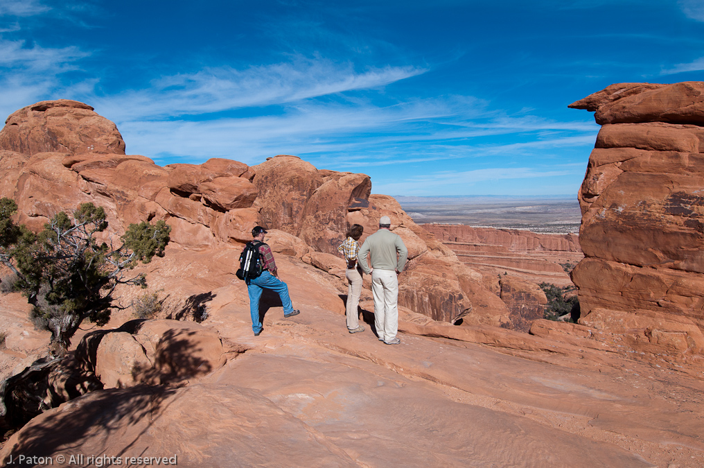 Black Arch Viewpoint   Devils Garden Trail, Arches National Park, Utah